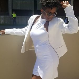 Meet your Posher, Jasmine